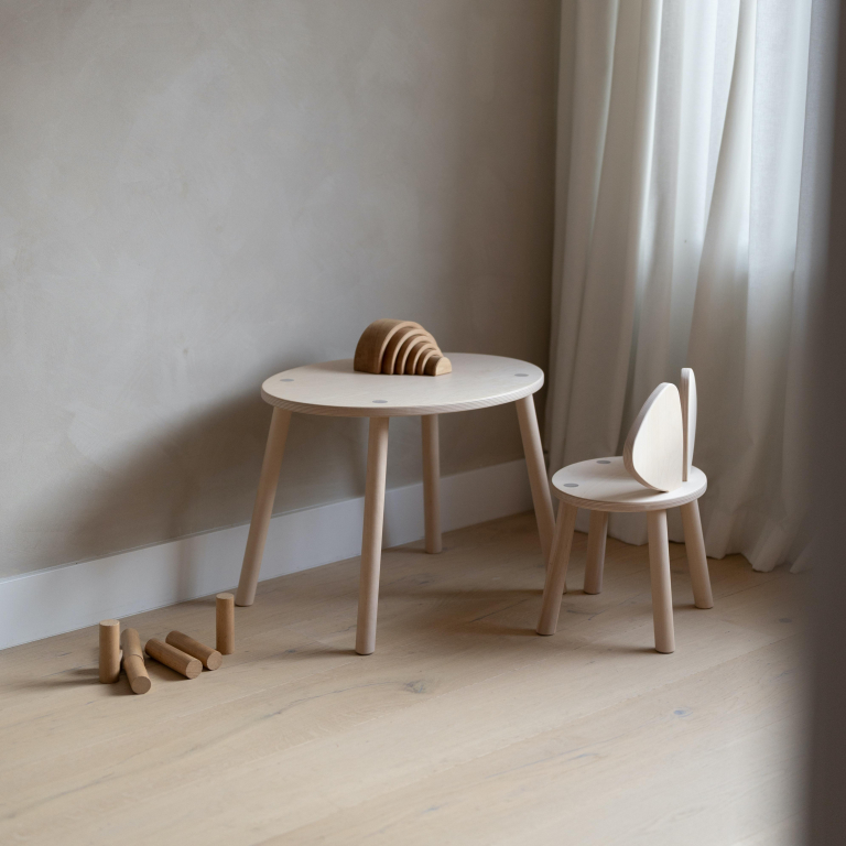 Nofred Mouse kinderstoel   kindertafel set berken