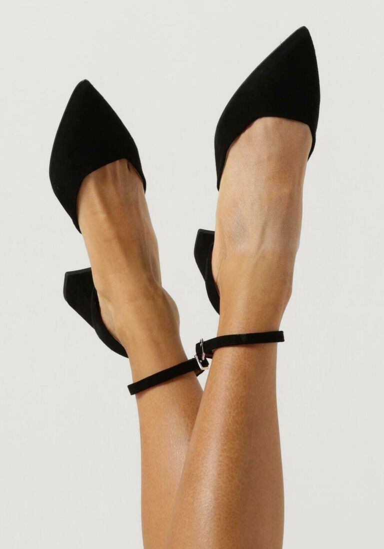 NOTRE-V zwarte notre-v pumps 35514