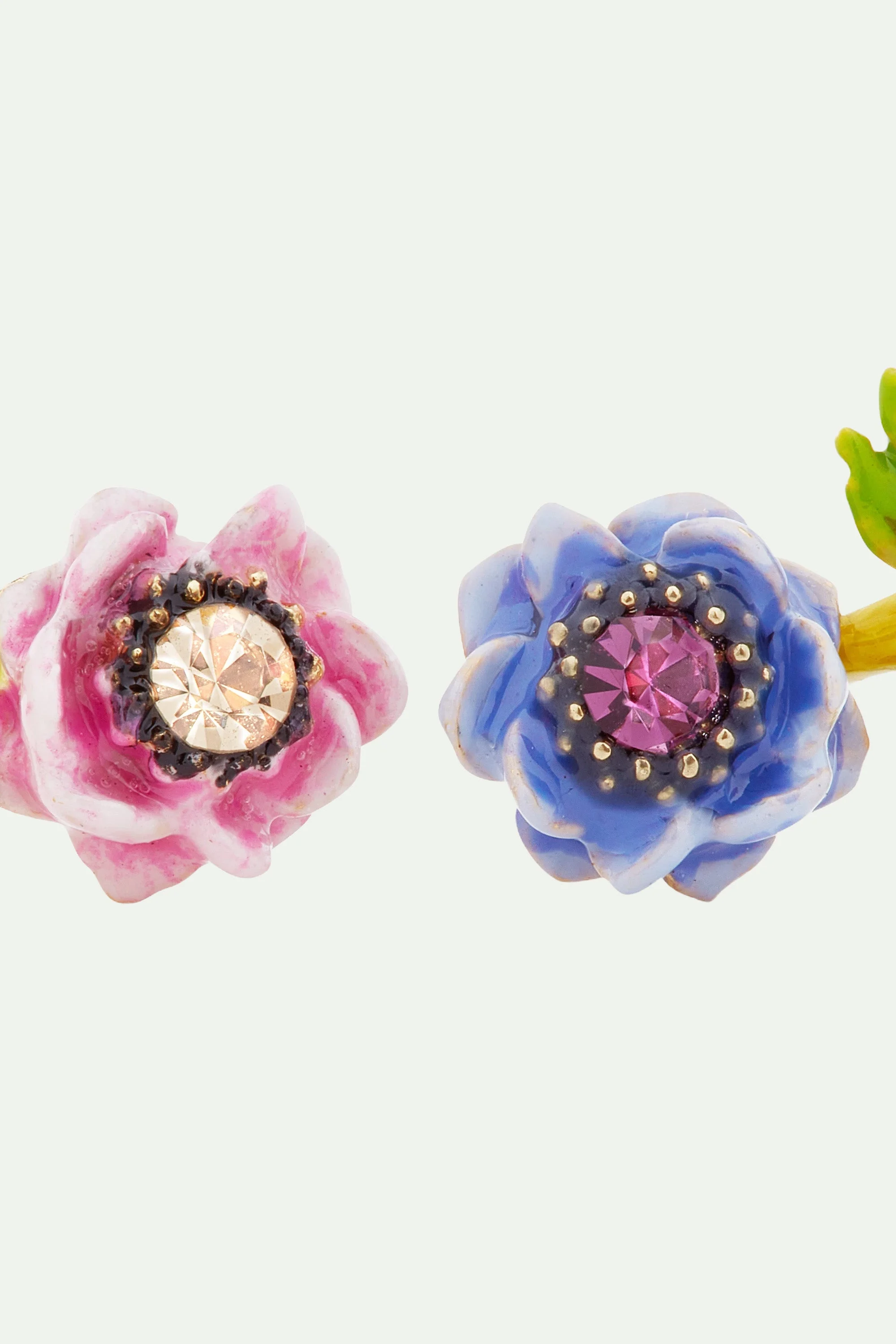 Boucles d'oreilles asymétriques anémones | Violet