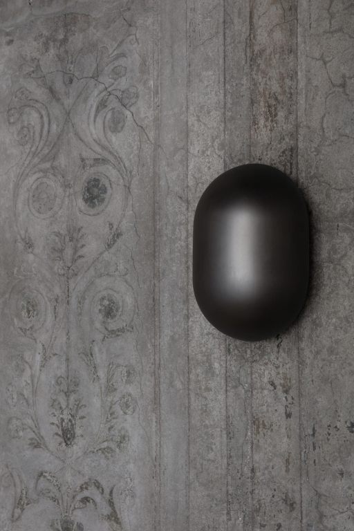 Gubi Howard wandlamp
