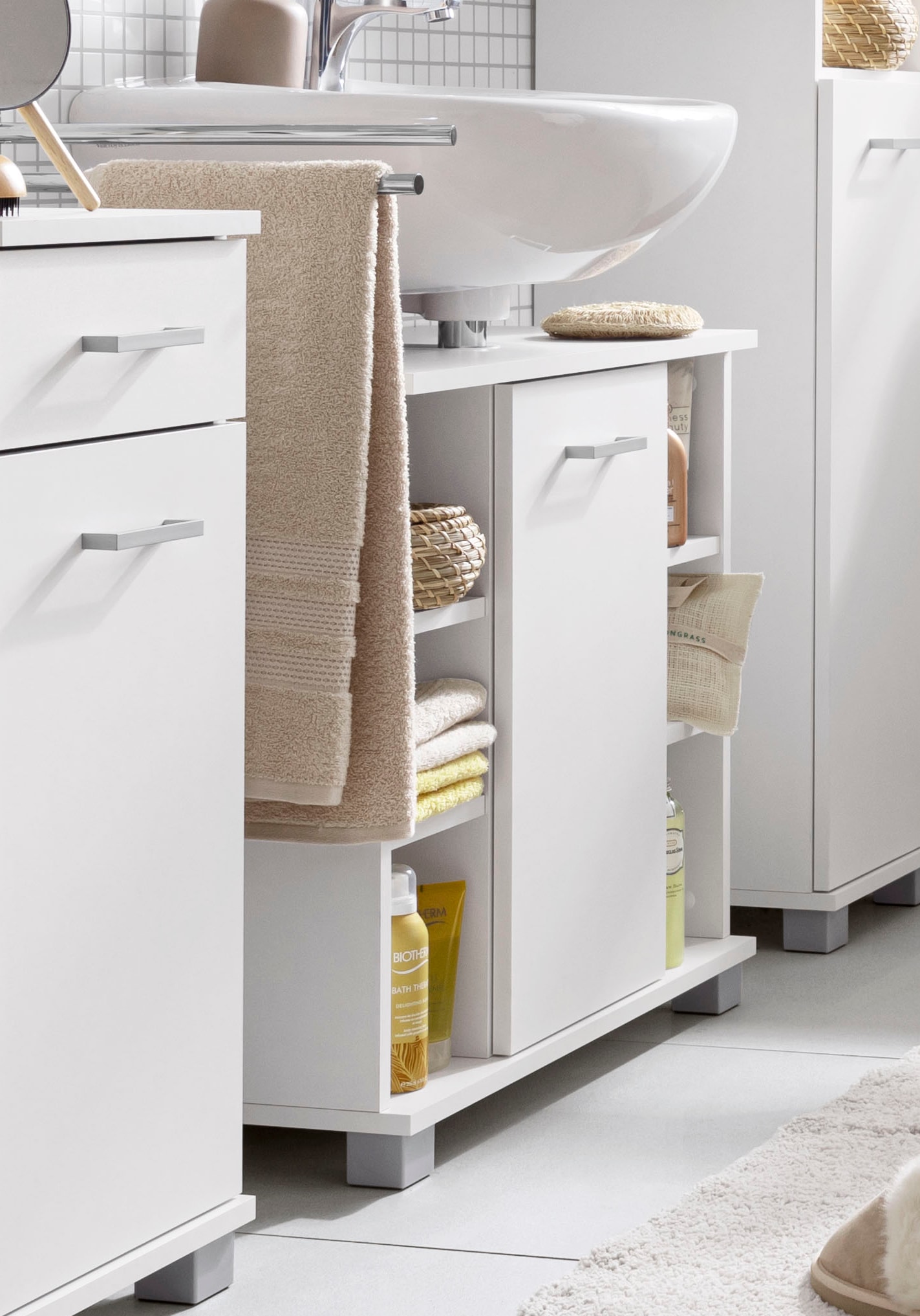 Schildmeyer Waschbeckenunterschrank »Mobes, Made in Germany« Breite/Höhe: 65,1/62,4 cm, Badschrank mit Tür und Regalfächern