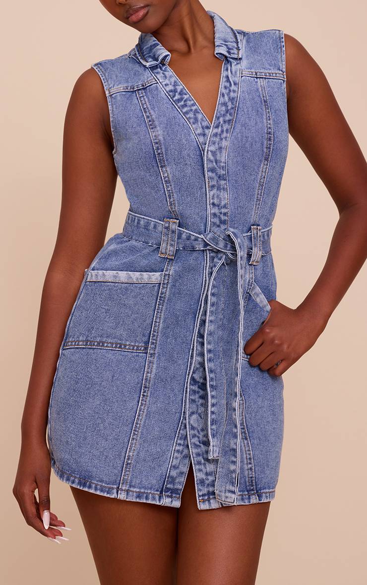 Bleu Clair Robe En Jean Utilitaire Avec Ceinture À Nouer