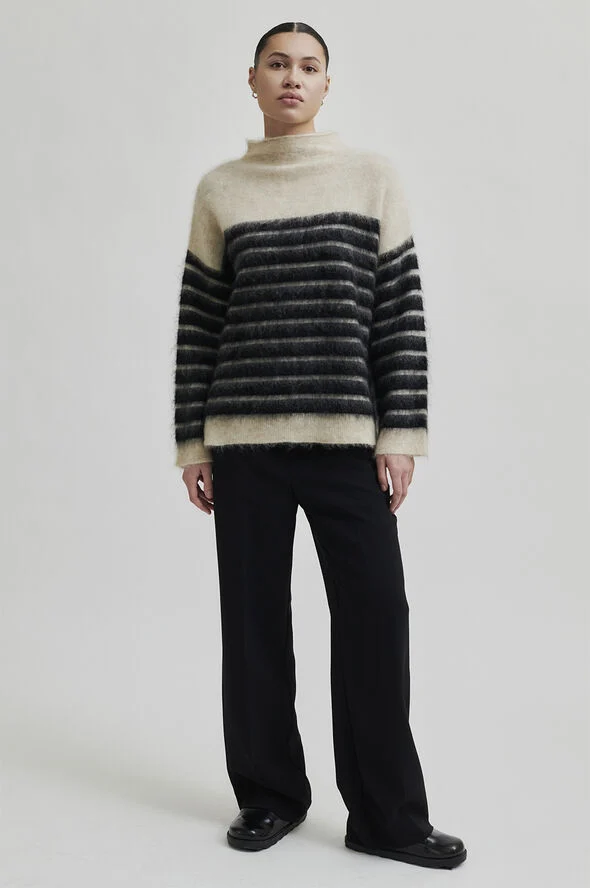 Second Female Juta Knit Mohair Blend T-Neck Black