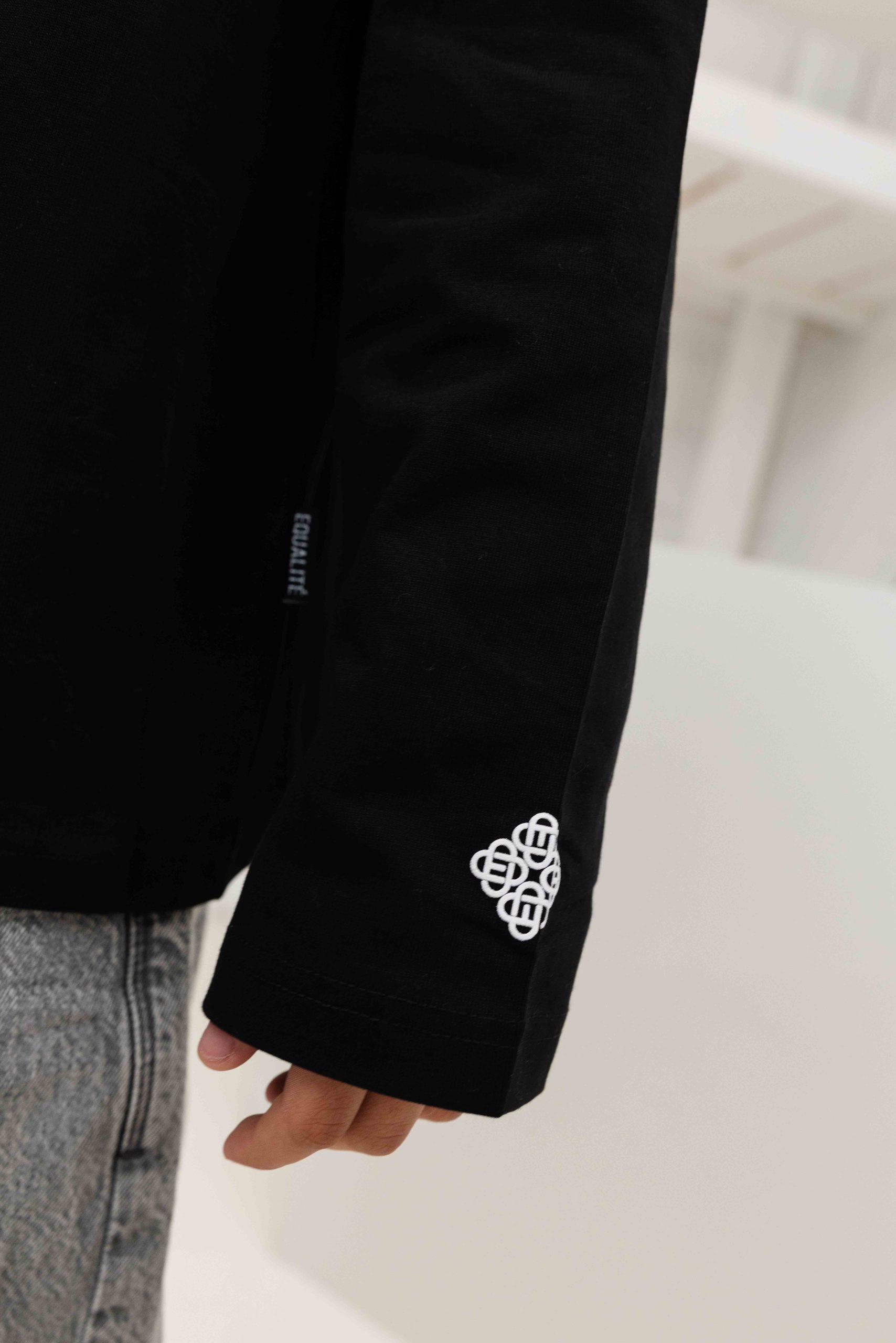 Equalité Arid Oversized Longsleeve Heren Zwart