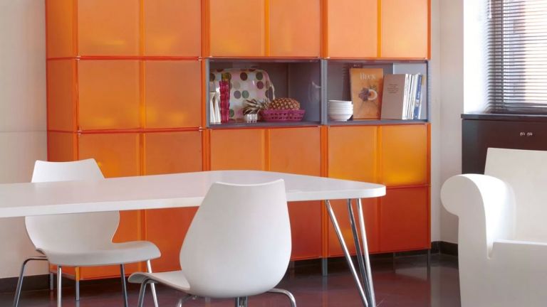 Kartell Maui stoel antraciet