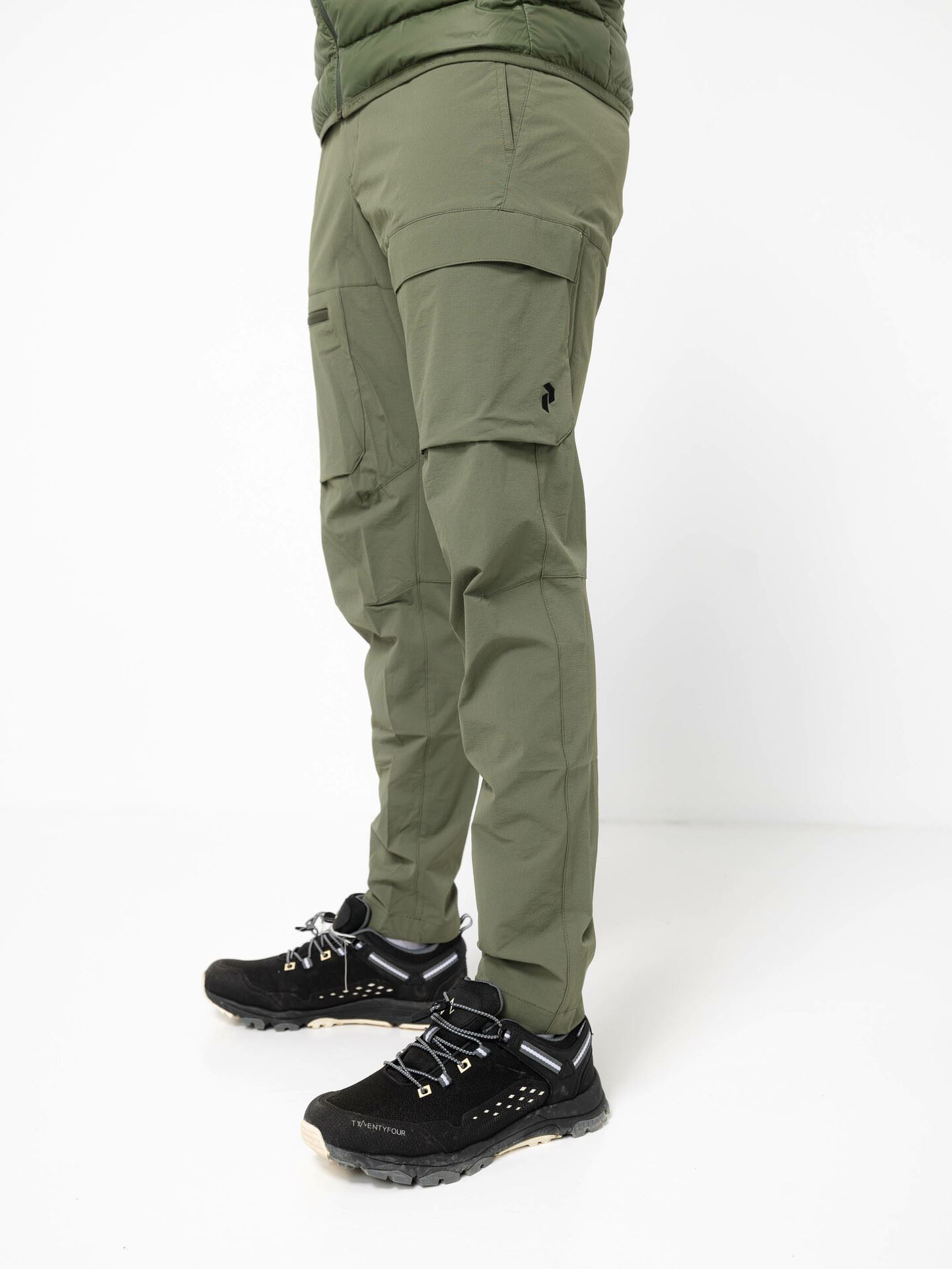 Light Cargo Pants