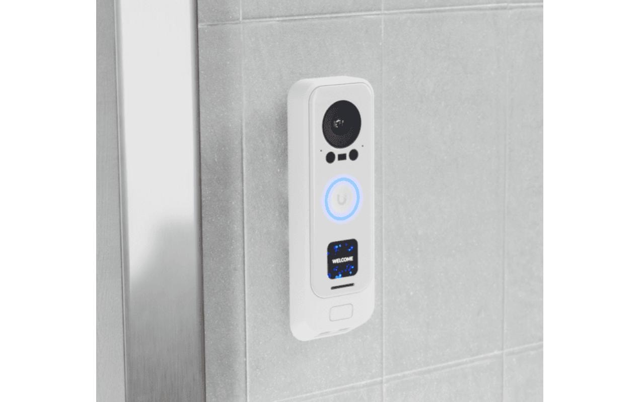 IP Türstation UVC-G4 Doorbell Pro PoE KIT Weiss<br>Premium UniFi Türklingel mit integrierter PoE und PoE-Glocke für einfache Installation