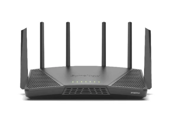 Synology RT6600AX - Trådløs router 4-port switch - 1GbE, 2.5GbE - WAN-porte: 2 - Wi-Fi 6 - Tri-Band
