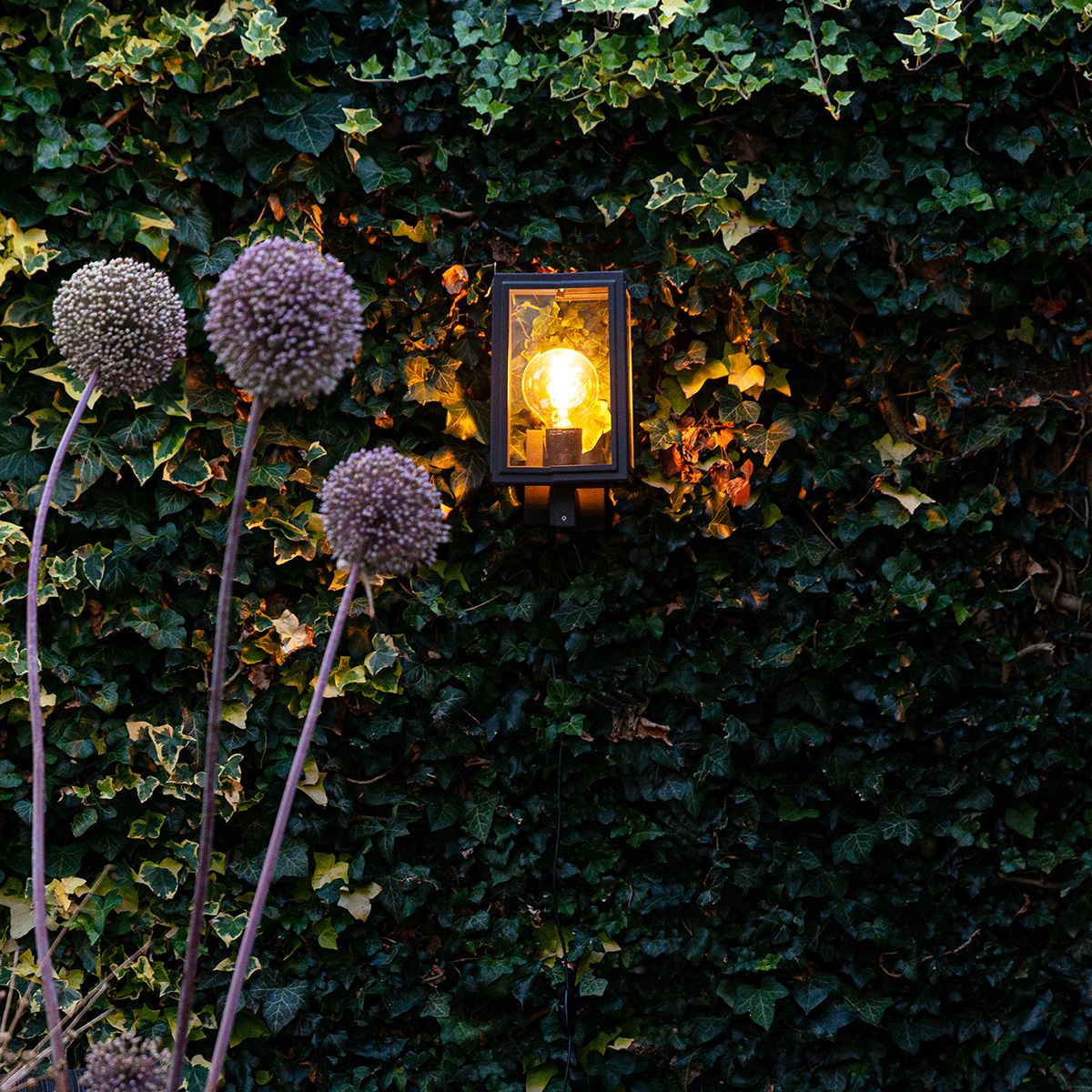 Industriële buitenwandlamp grijs IP44 - Sutton Up