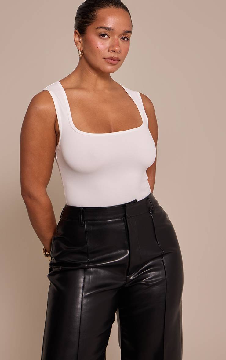 Blanc Body Sculptant Col Carré Shape