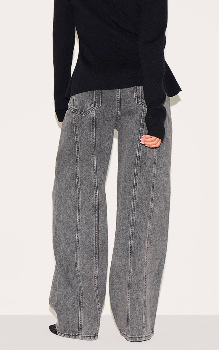Gris Jean En Denim Petite Avec Détails De Coutures Et Bretelles Ajustables
