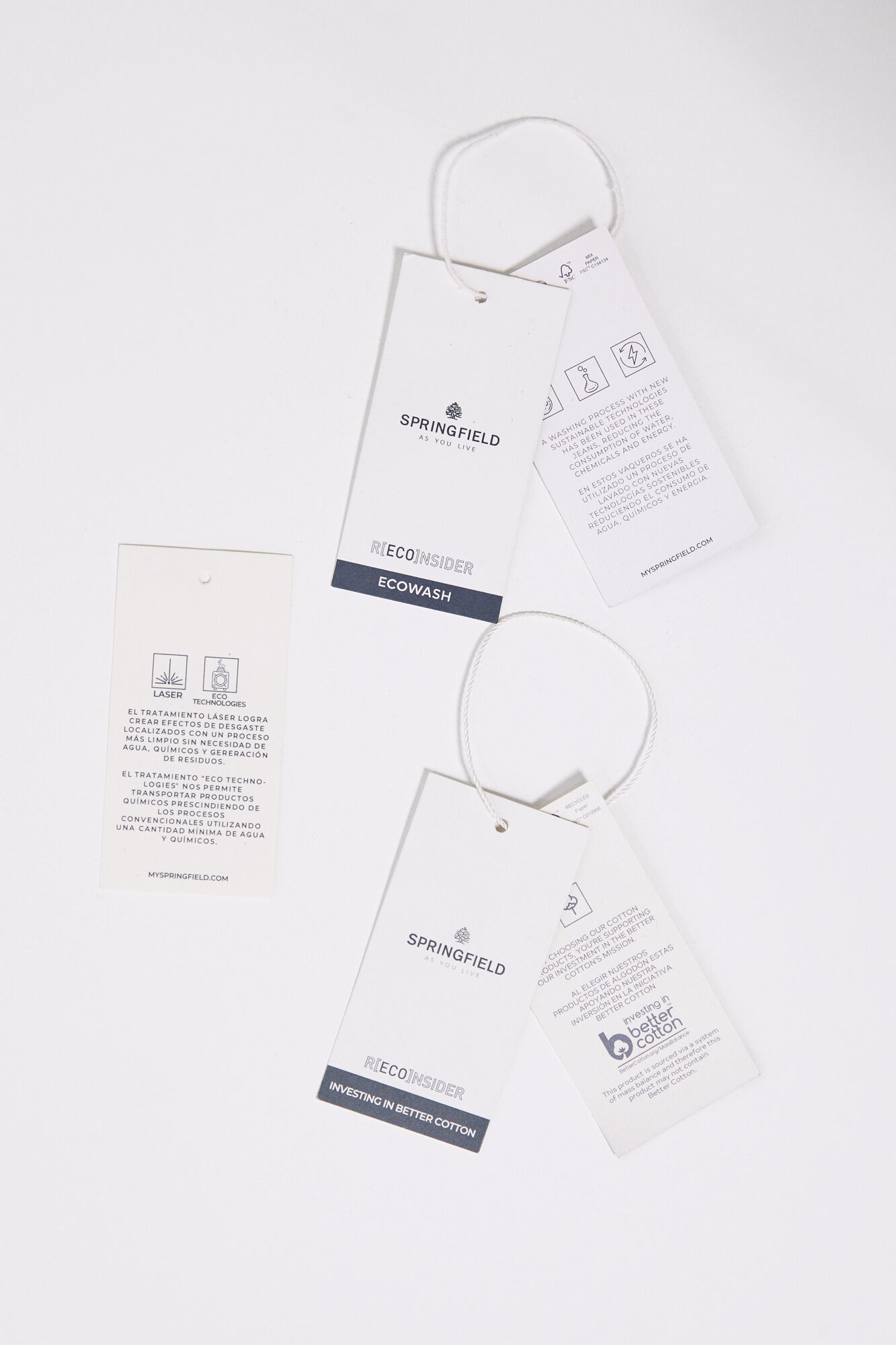 Bermuda de 5 bolsos, corte slim, cor marfim