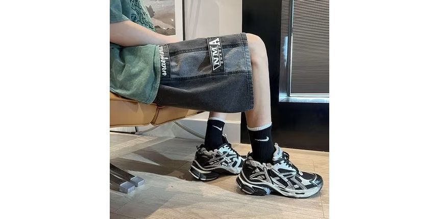 Wewewow - Mid Rise Lettering Denim Shorts