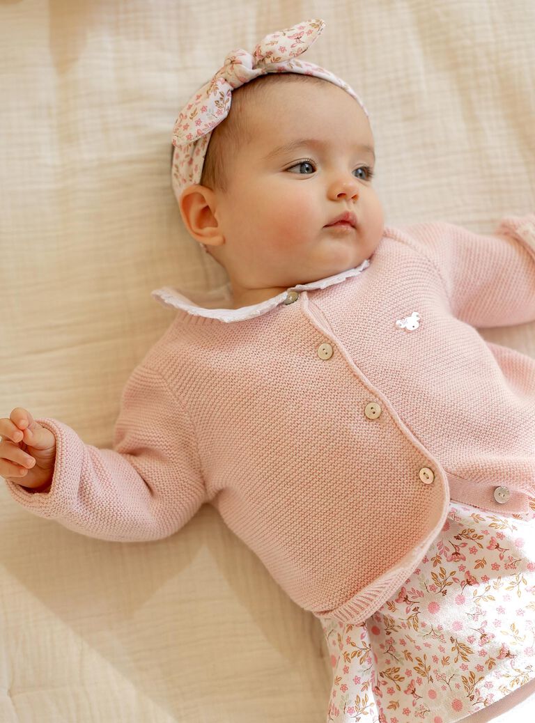 Gilet en tricot rose clair