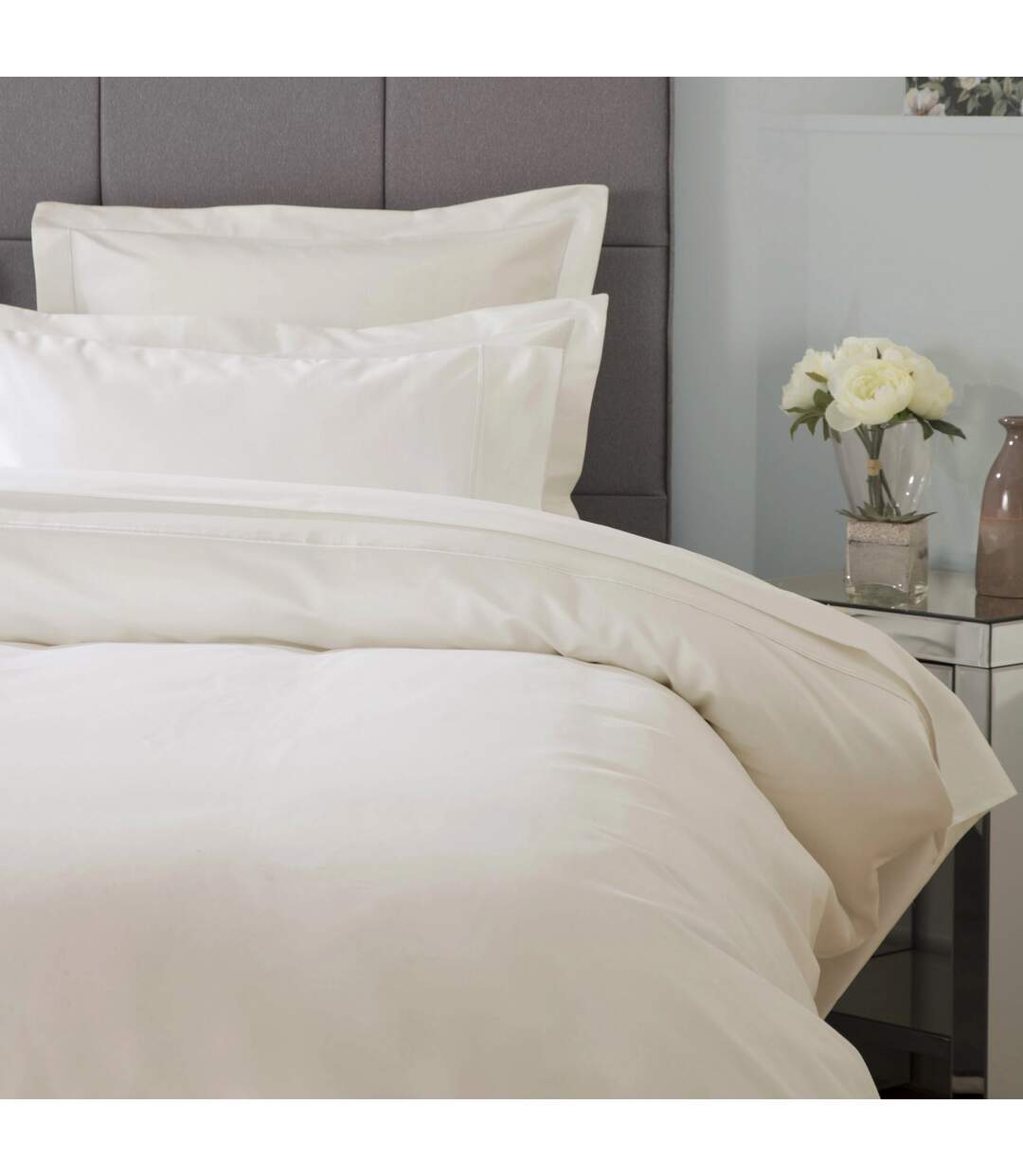 Belledorm - Housse de couette ULTRALUX (Blanc cassé) - UTBM340