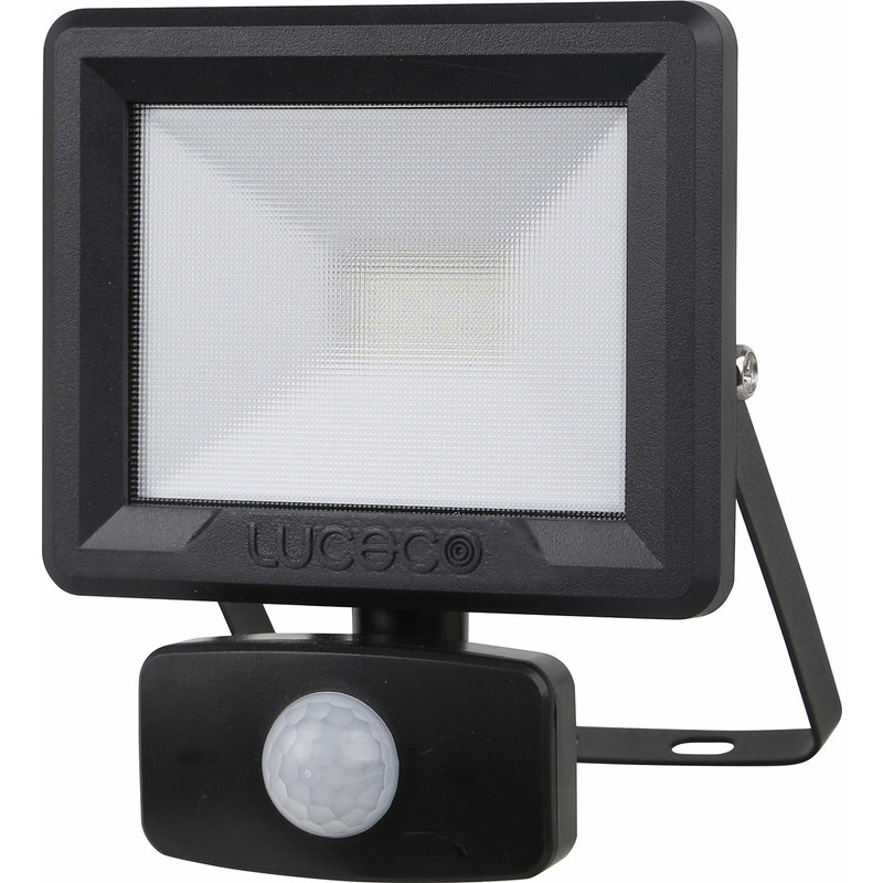 Luceco LED Eco Slimline breedstraler met bewegingsmelder 10W 800lm 4000K IP65 Zwart