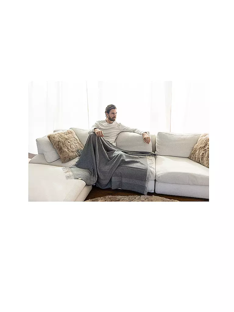 WEICH COUTURE ALPACA Edelhaardecke BORREA 130x180cm Dark Grey  grau