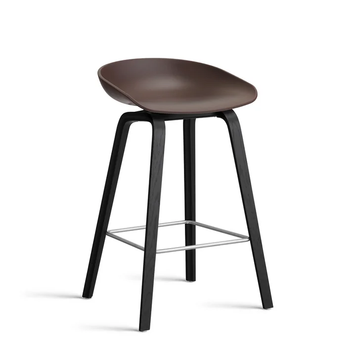HAY - About A Stool AAS 32 H 75 cm, Eiche schwarz lackiert / Edelstahl / raisin 2.0 (Kunststoffgleiter)