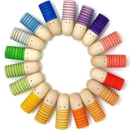 Grapat houten brots poppetjes (18st)