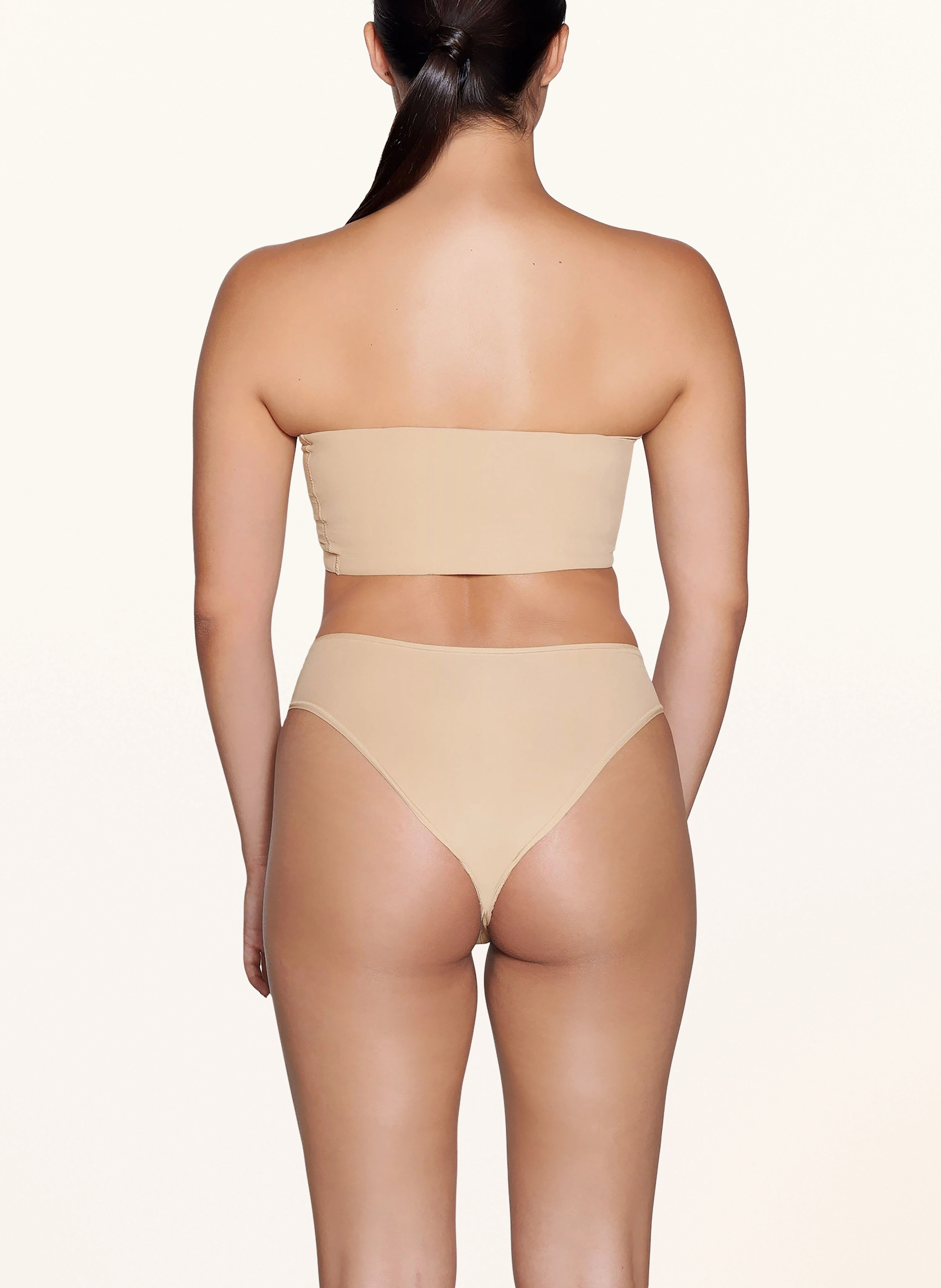 SKIMS Slip FITS EVERYBODY