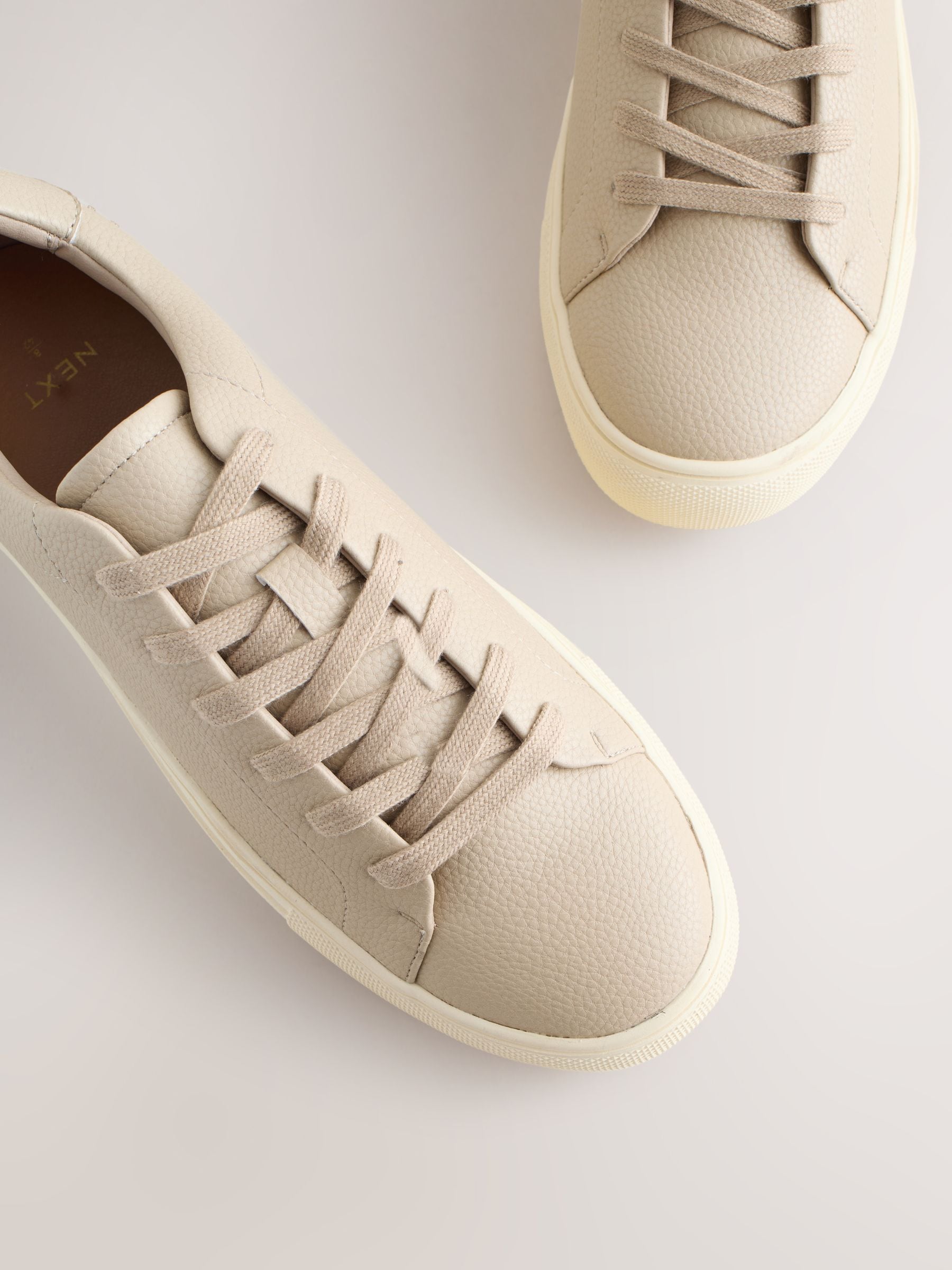 Neutraal - Minimal sneakers