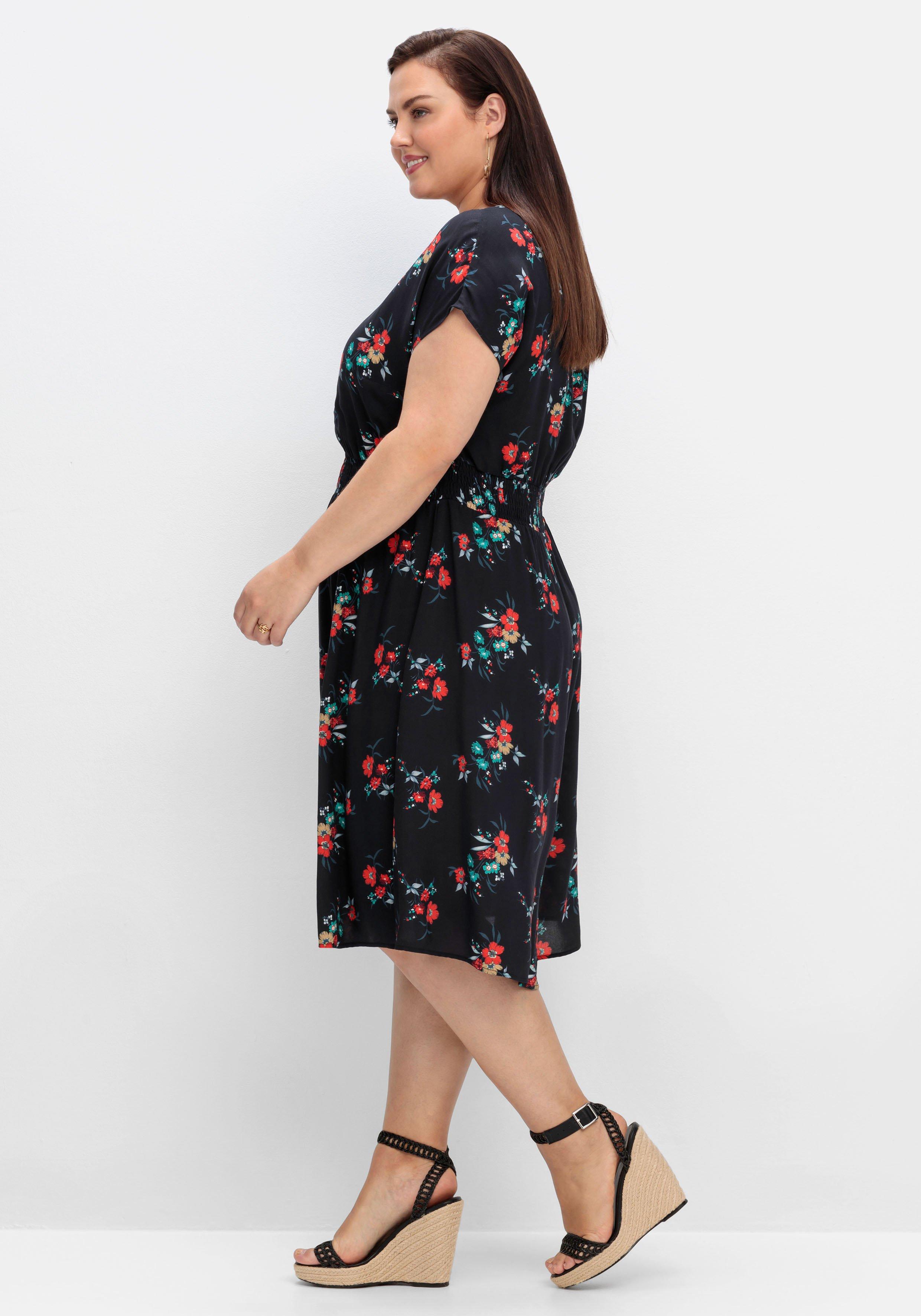 Kleid mit floralem Print und weitem Rockteil