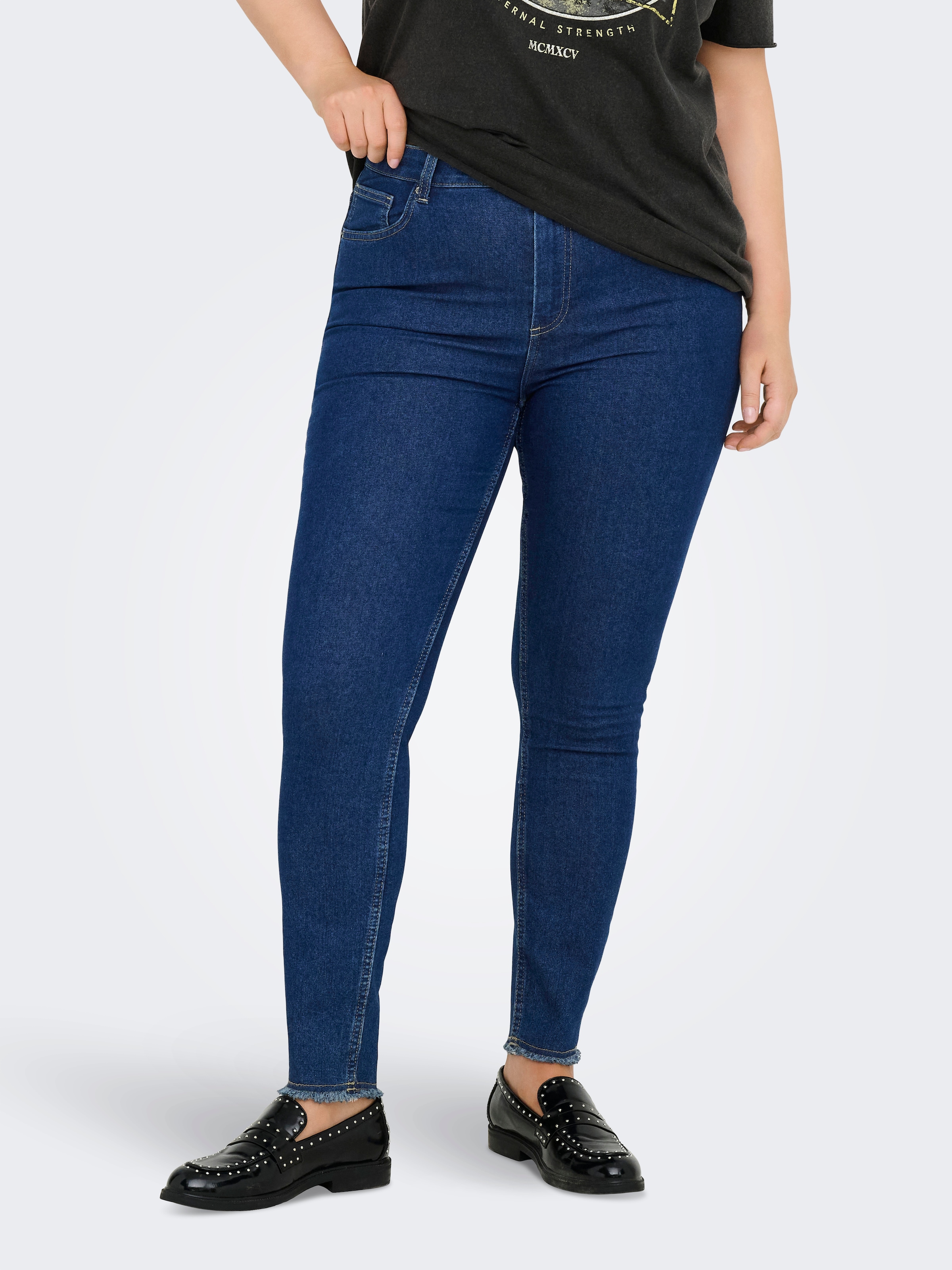 ONLY CARMAKOMA Skinny-fit-Jeans »CARHUSH MID SKINNY ANK RW DNM AKM187«
