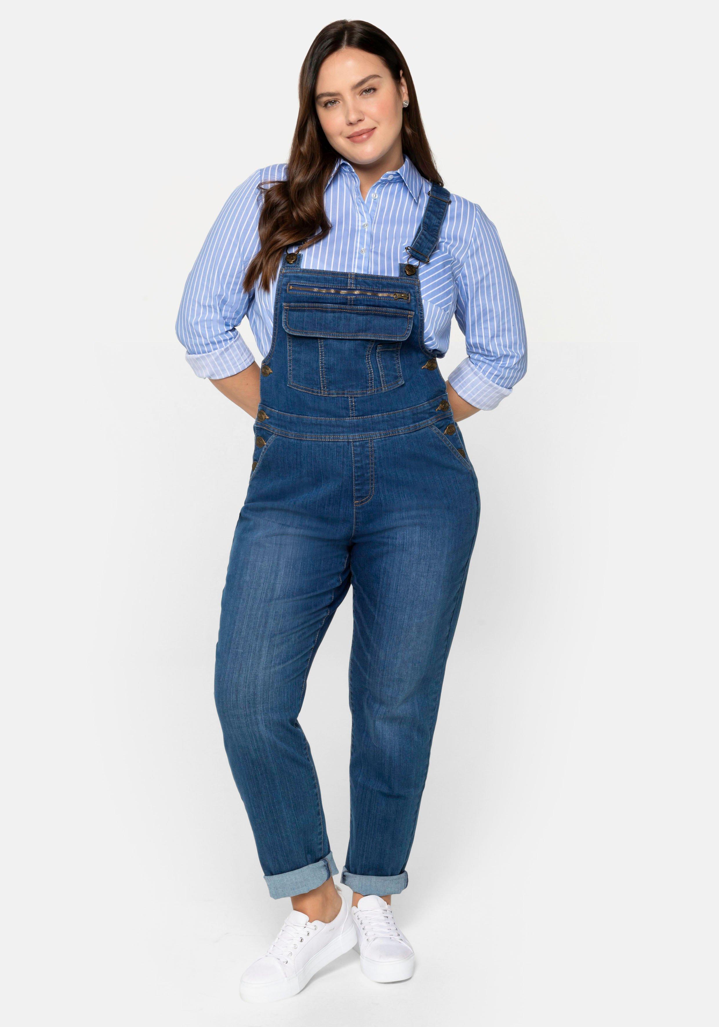 Jeans-Latzhose mit Brusttasche und seitlichem Einsatz