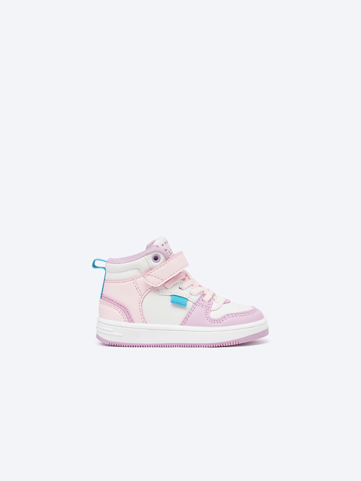 Tênis bota de cano curto - Combinado