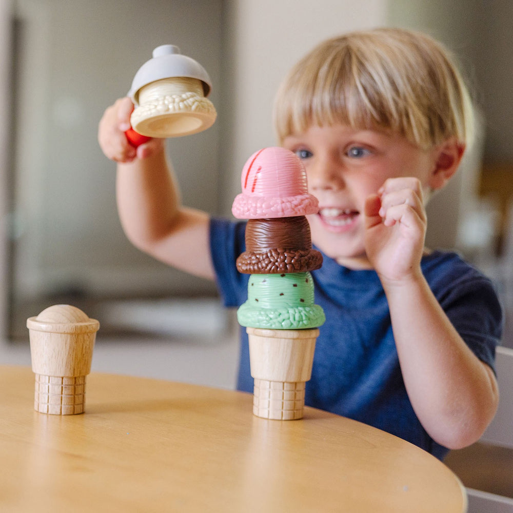 Køb Melissa & Doug Multifarvet Legetøj Scoop & Stack Ice Cream Cone Playset