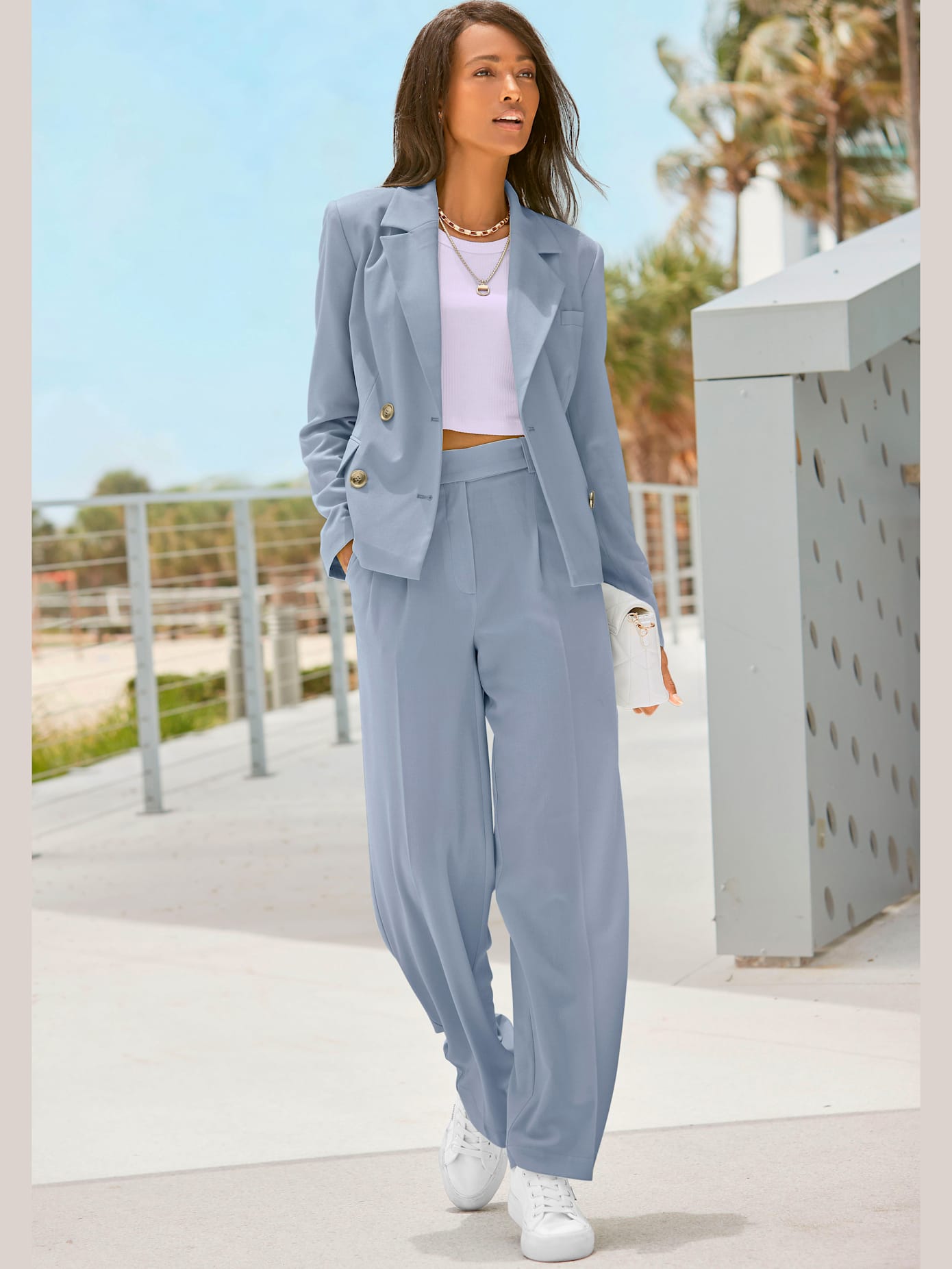 Blazer court blazer doublé avec col à revers pour elle