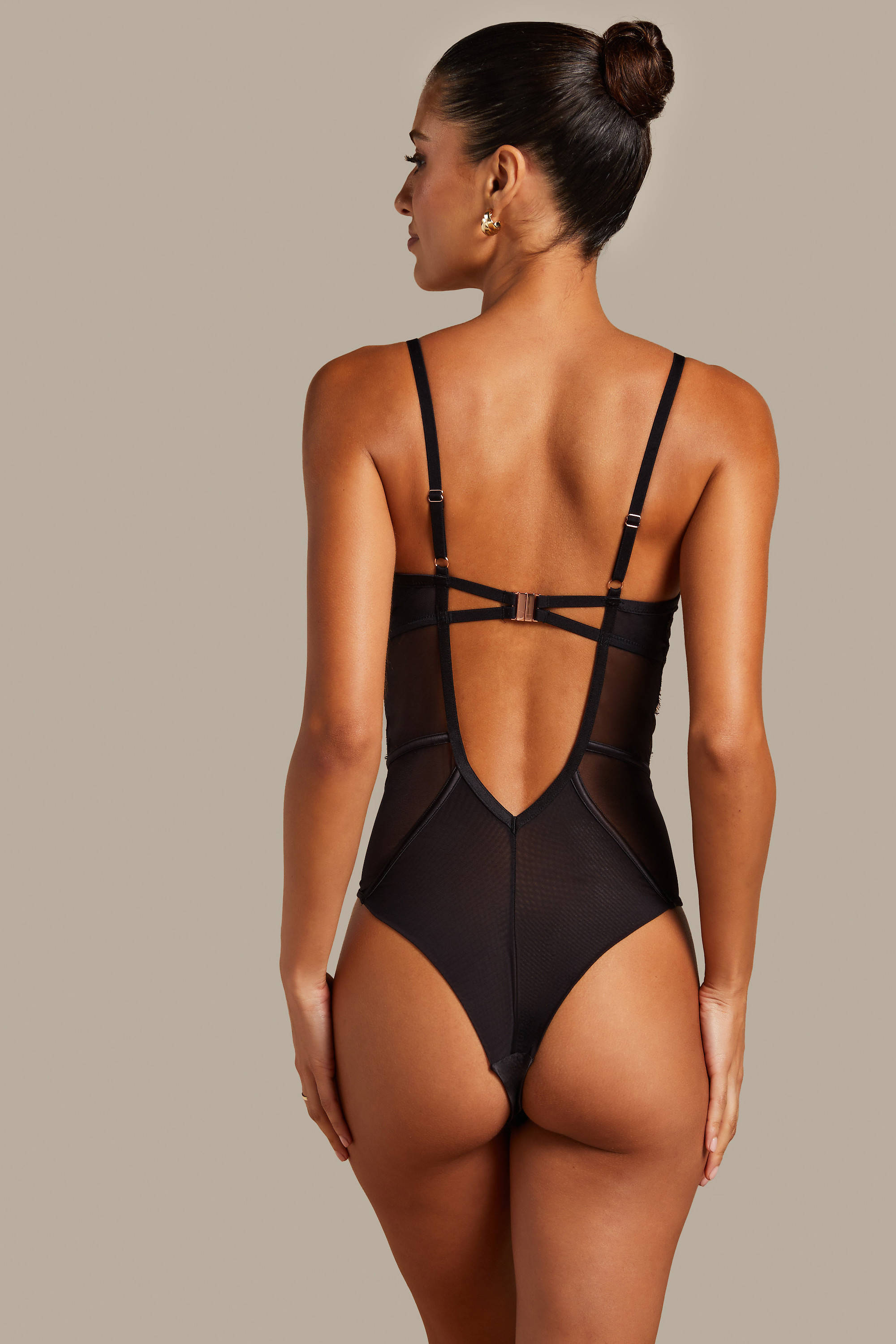 Hunkemöller stringbody Chalice met beugel zwart