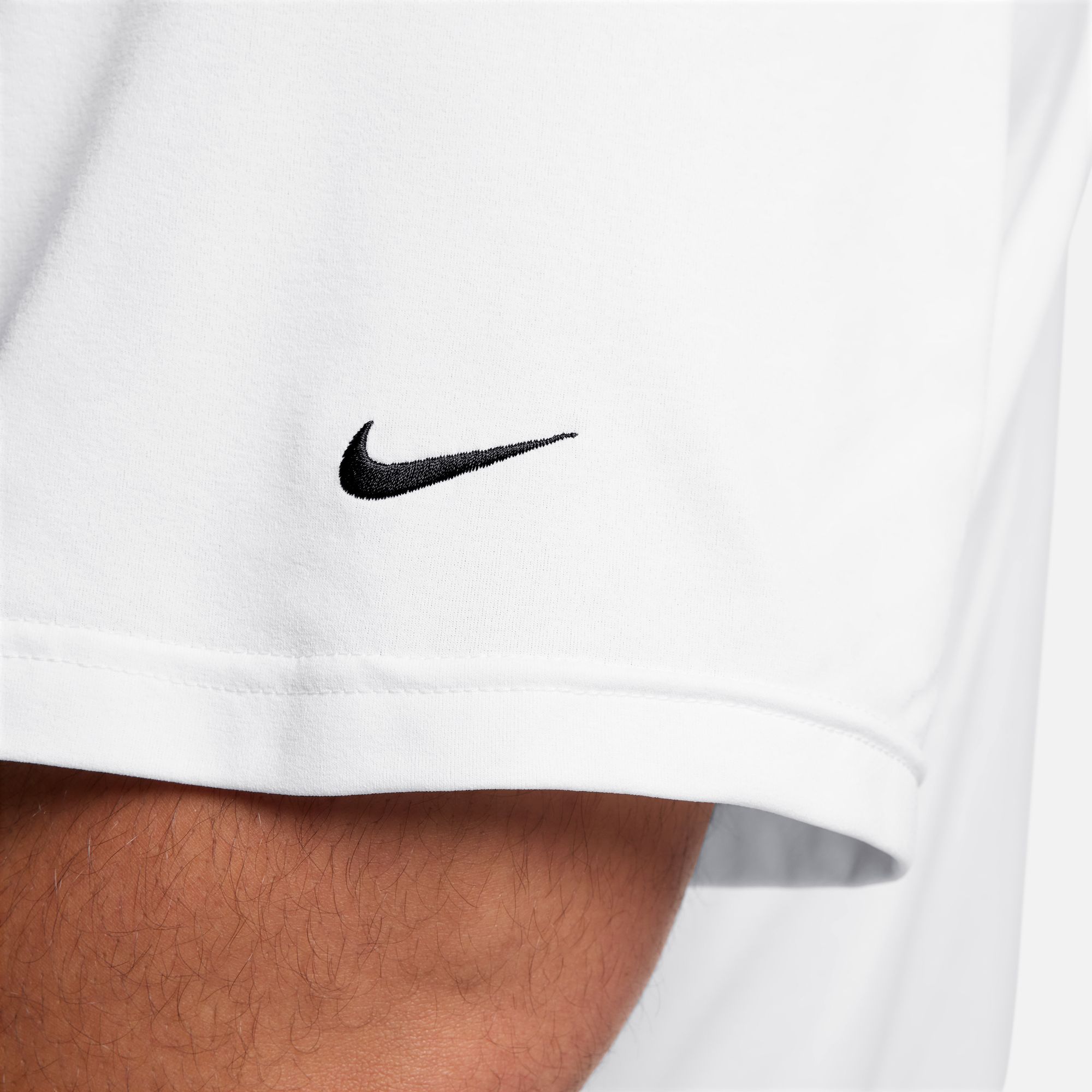 Dri-Fit Track Club Running Tee Herre 121/Summit White/Black