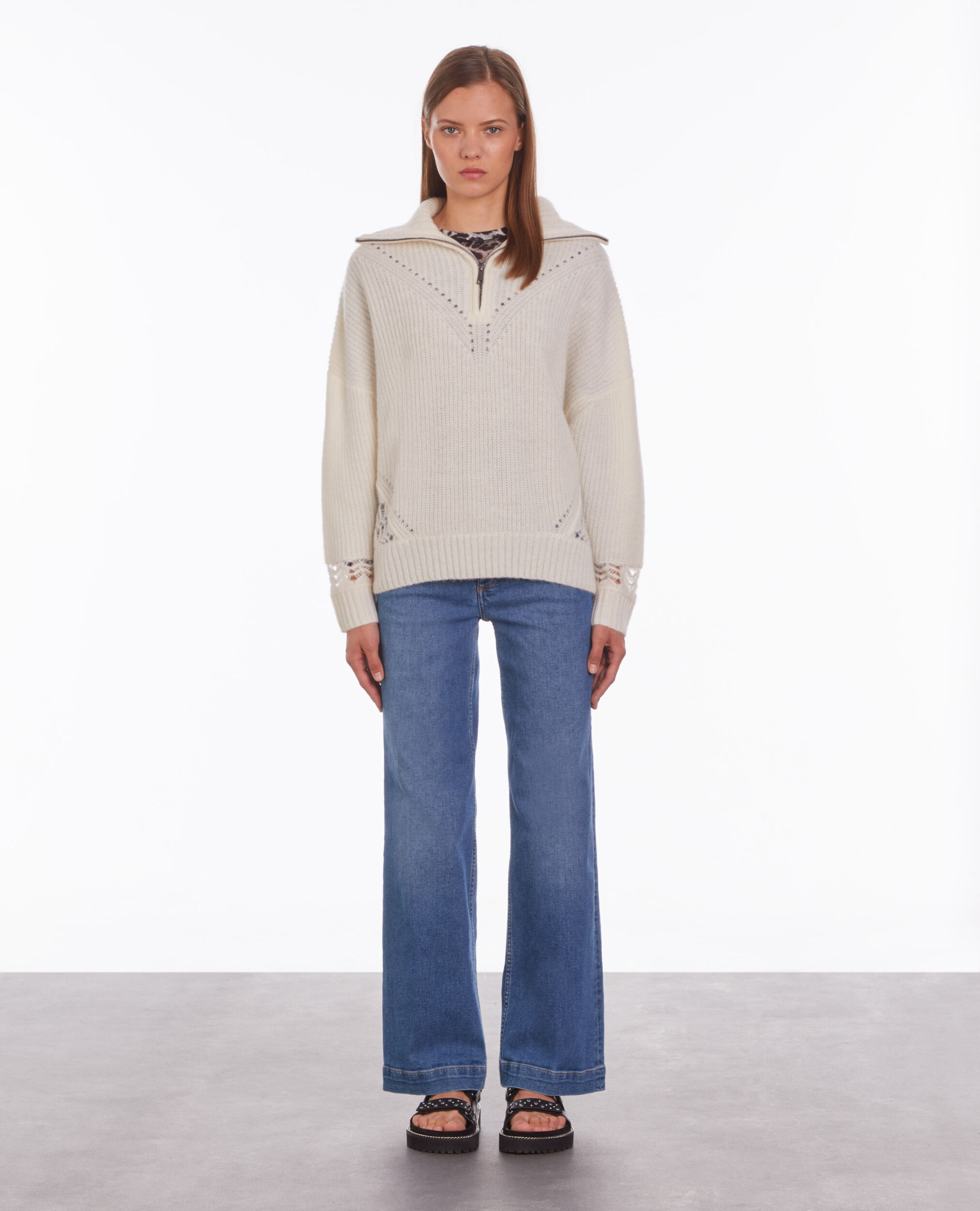 Pull écru en laine mélangée