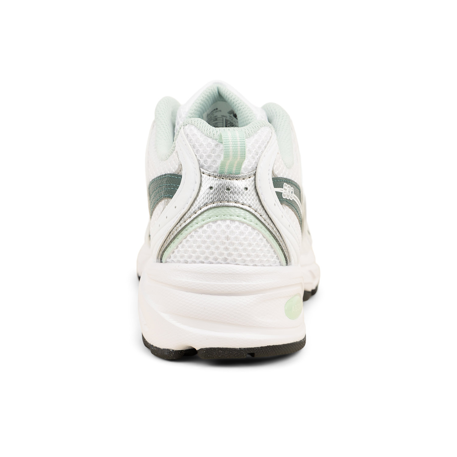 Baskets femme NEW BALANCE MR530