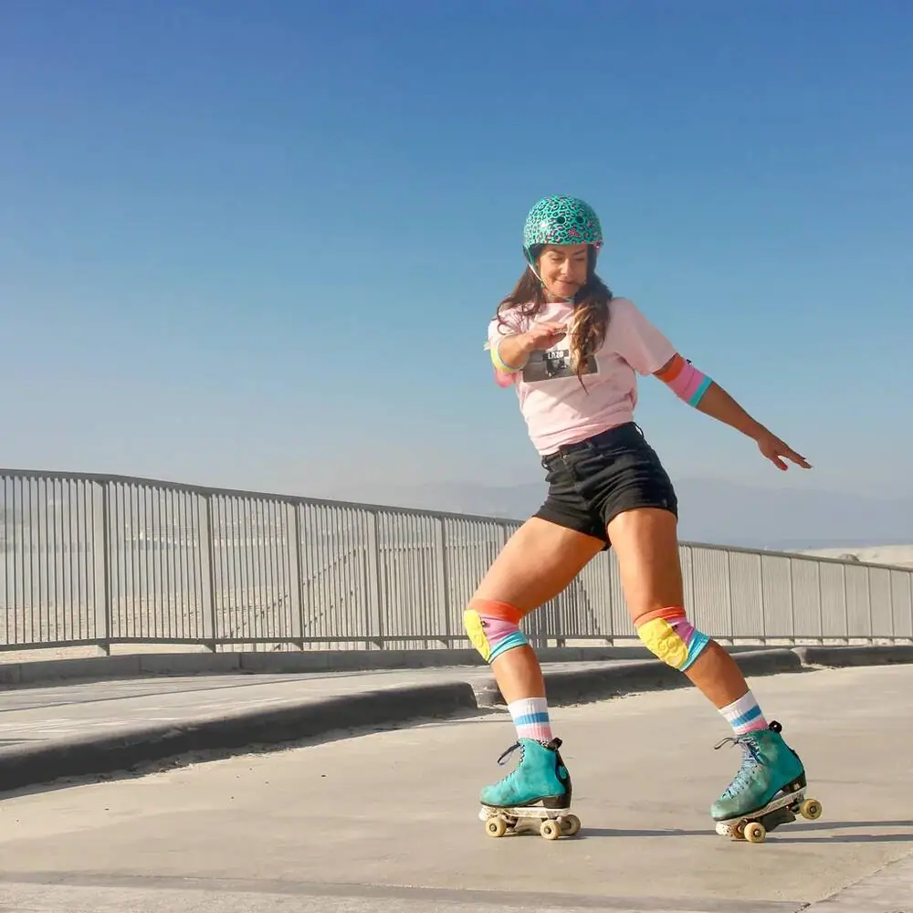 Triple Eight Covert Albuebeskyttere - Rulleskøjter | SkatePro