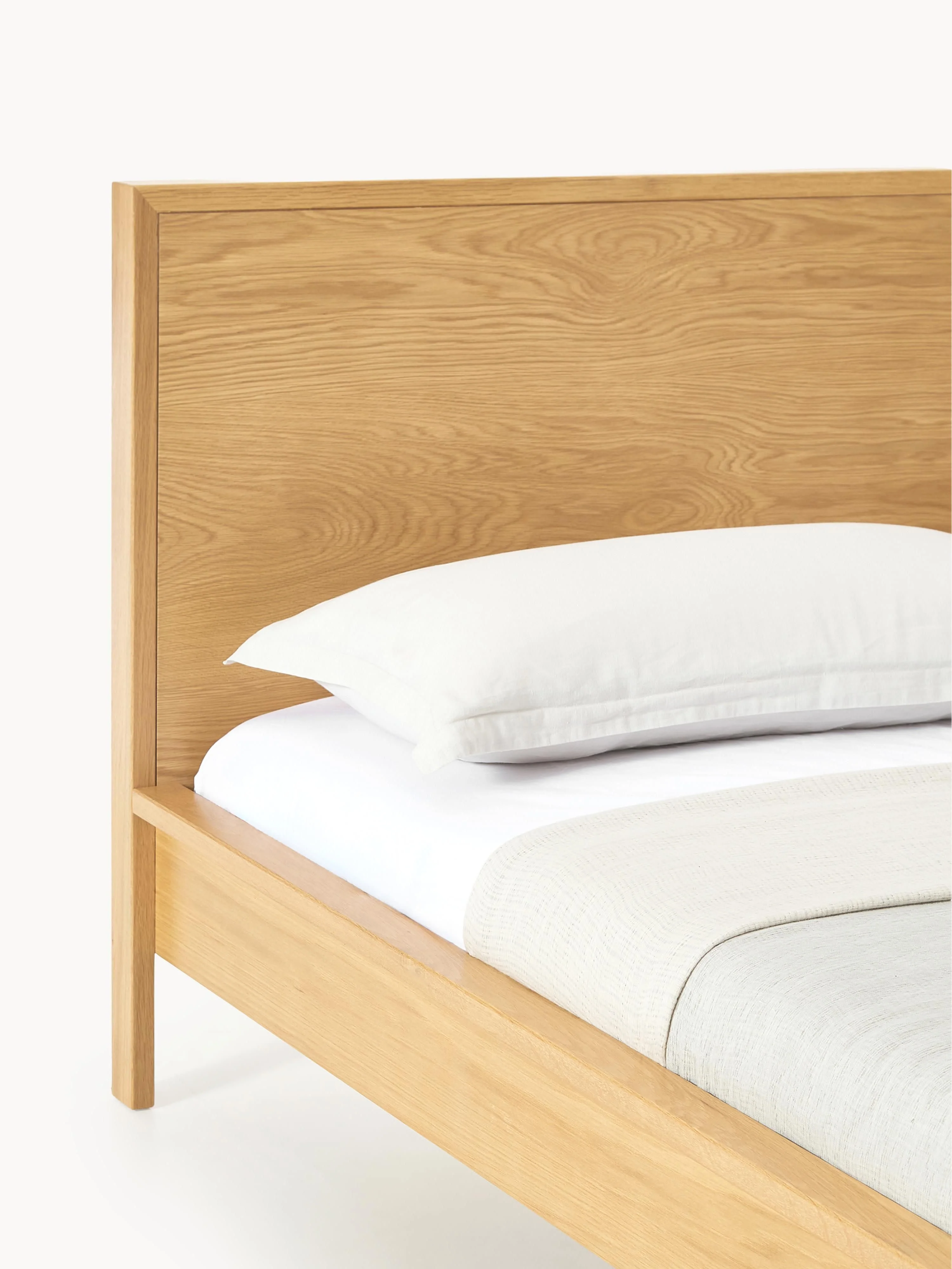 Houten bed Tammy met hoofdeinde