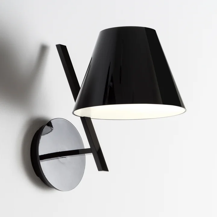 Artemide - La Petite Wandleuchte, schwarz