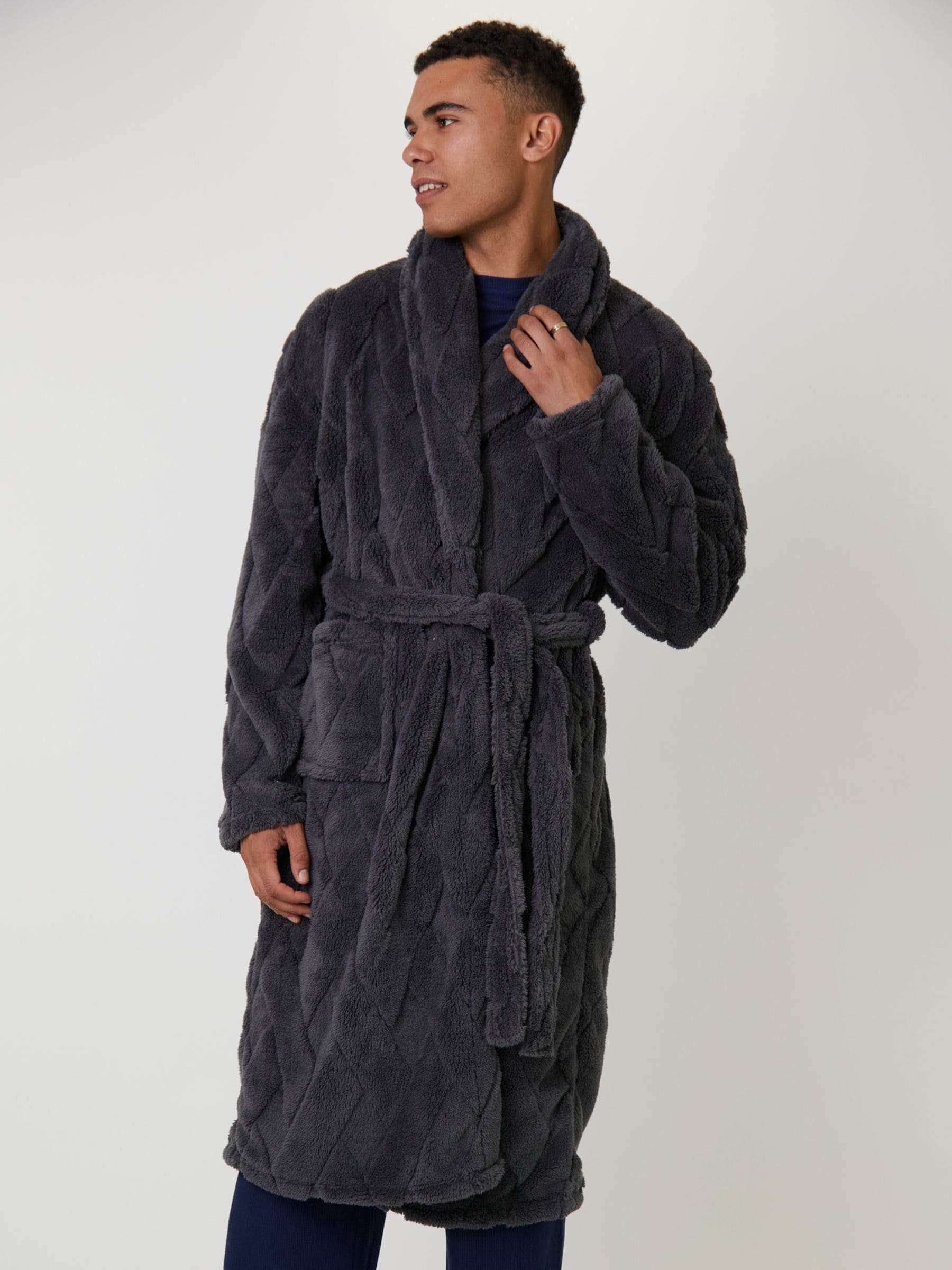 Loungeable Diamond Cut Mens Shawl Dressing Gown