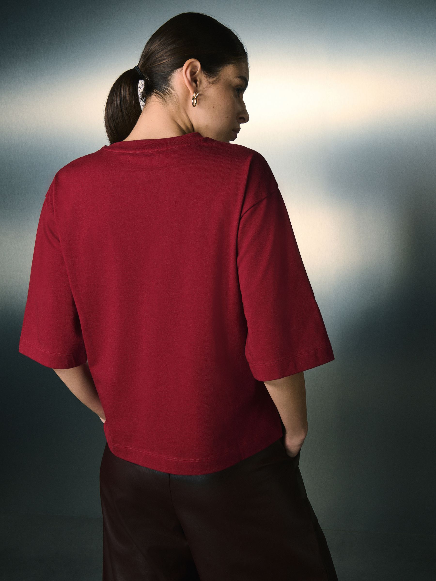 Bordeauxrood - Chrismas Bauble Graphic T-shirt met korte mouwen en lovertjes