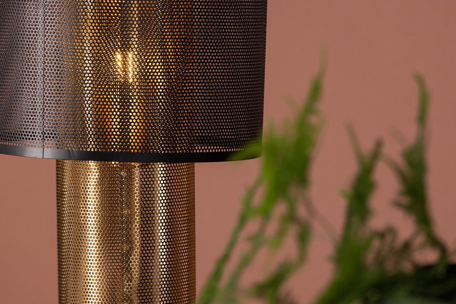 Gap bordlampe Gull/sort metall