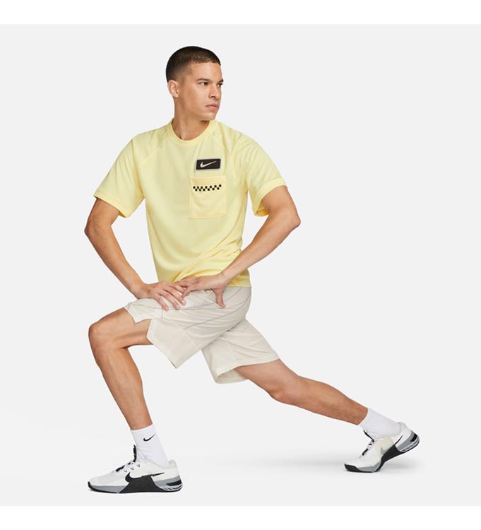 Nike Men Dri-FIT Fitness Shirt