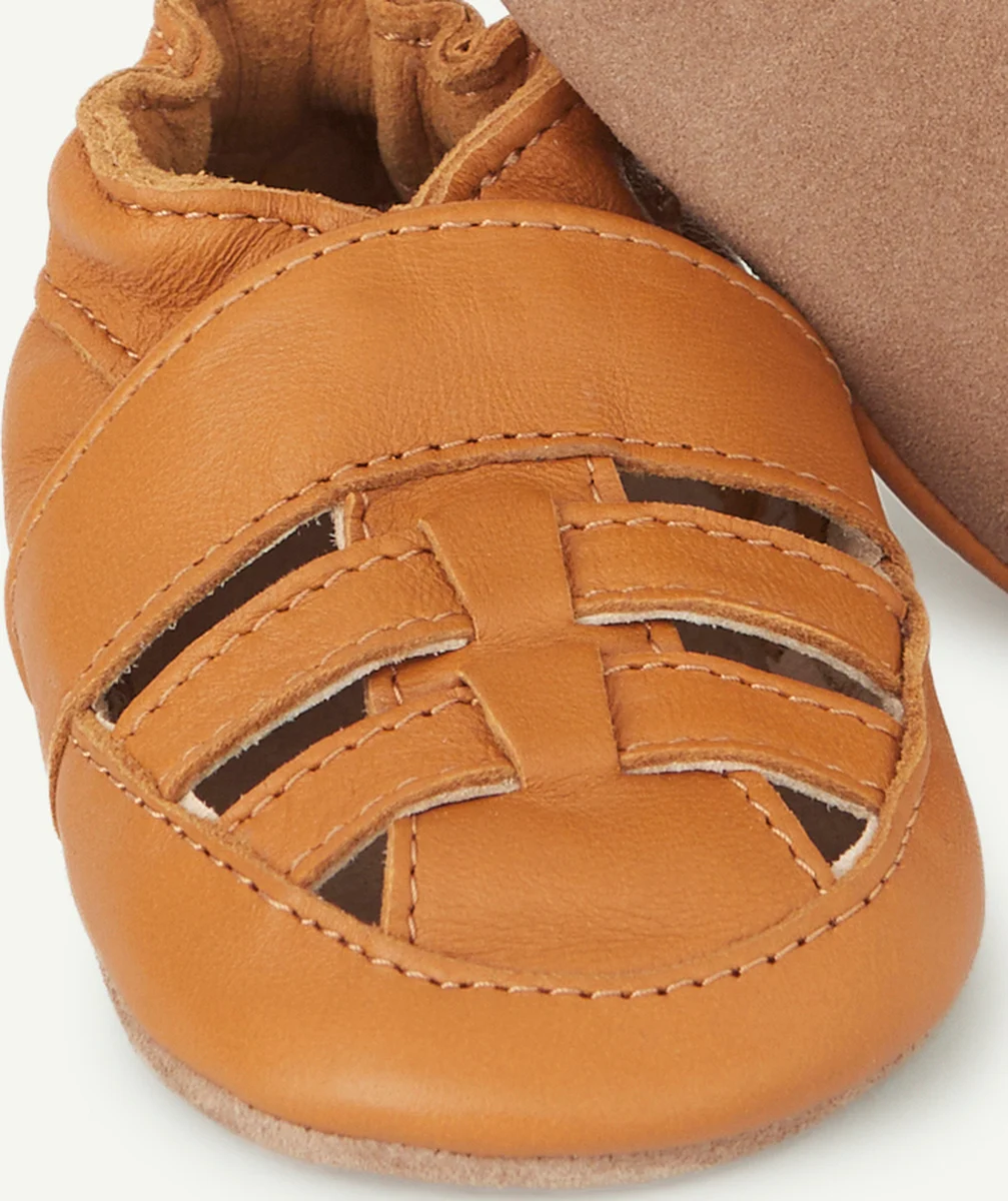ROBEEZCHAUSSONS BÉBÉ CAMEL EN CUIR AVEC DÉTAILS AJOURÉS