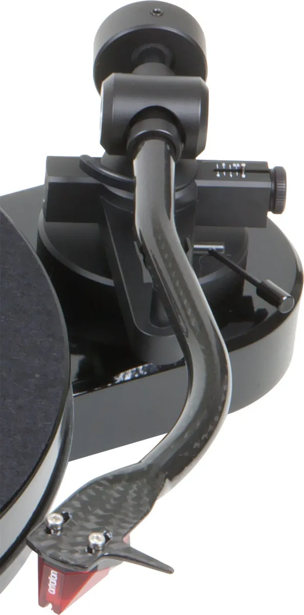 Pro-ject RPM-1 Carbon Noir laqué   cellule Ortofon 2M Red Platines vinyle hi-fi