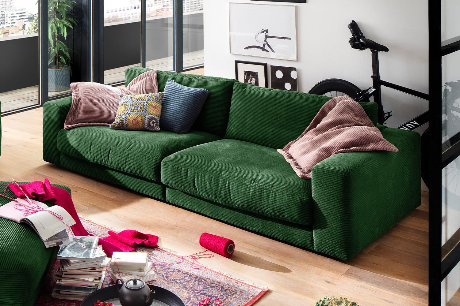 KAWOLA Big Sofa Megasofa 3-Sitzer Madeline - Sofa Wohnzimmer Couch Smaragd Cord, 3-Sitzer Komfortable und Moderne Couch