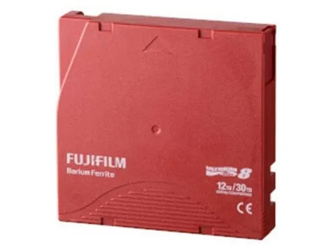 Quantum - 20 x LTO Ultrium 8 - 12 TB / 30 TB - mærket med barkode etiket - murstensrød