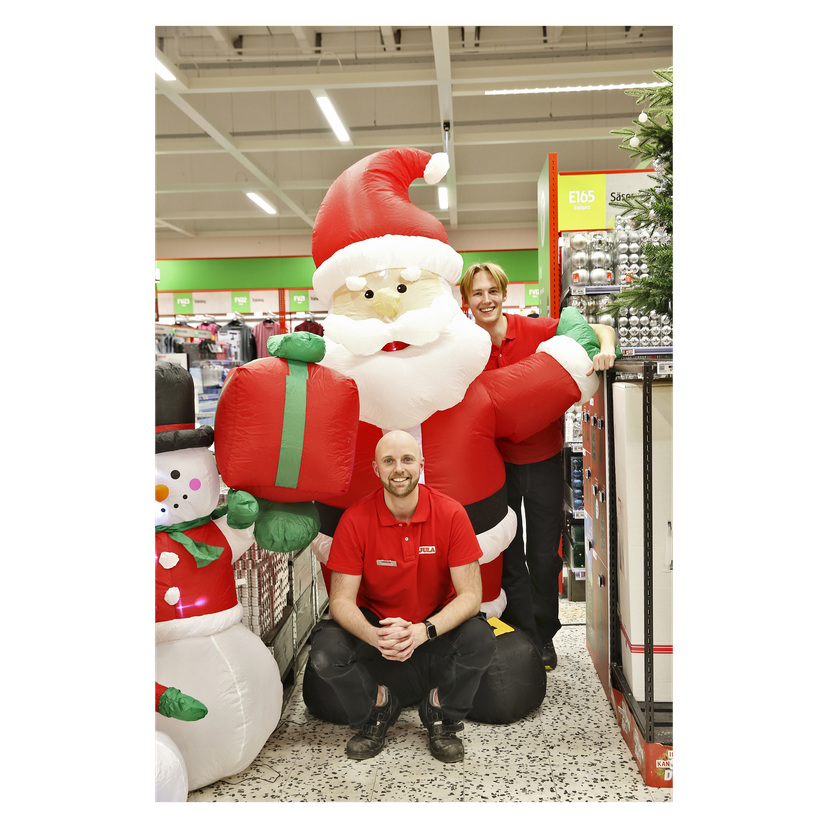 Stor oppblåsbar nisse med LED-belysning 240 cm