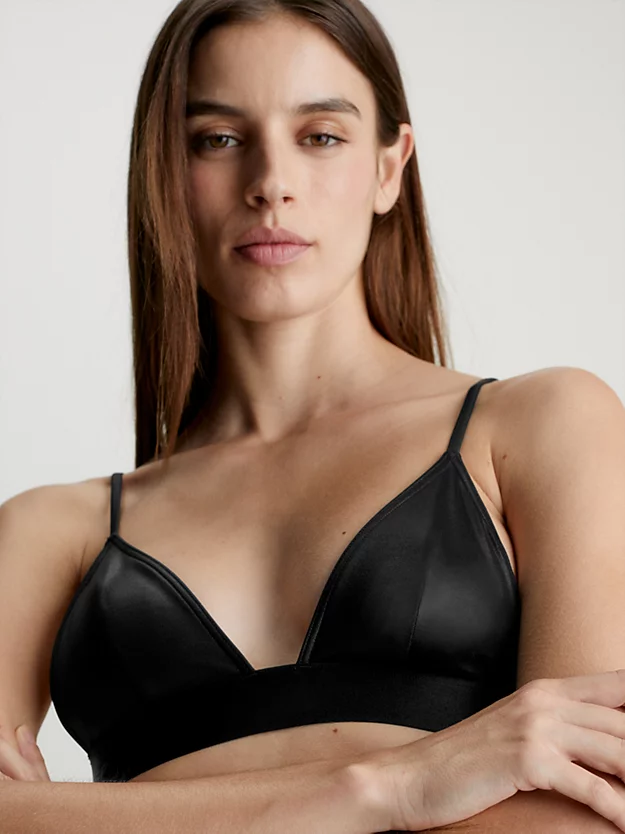 Top de biquíni triangular - CK Refined