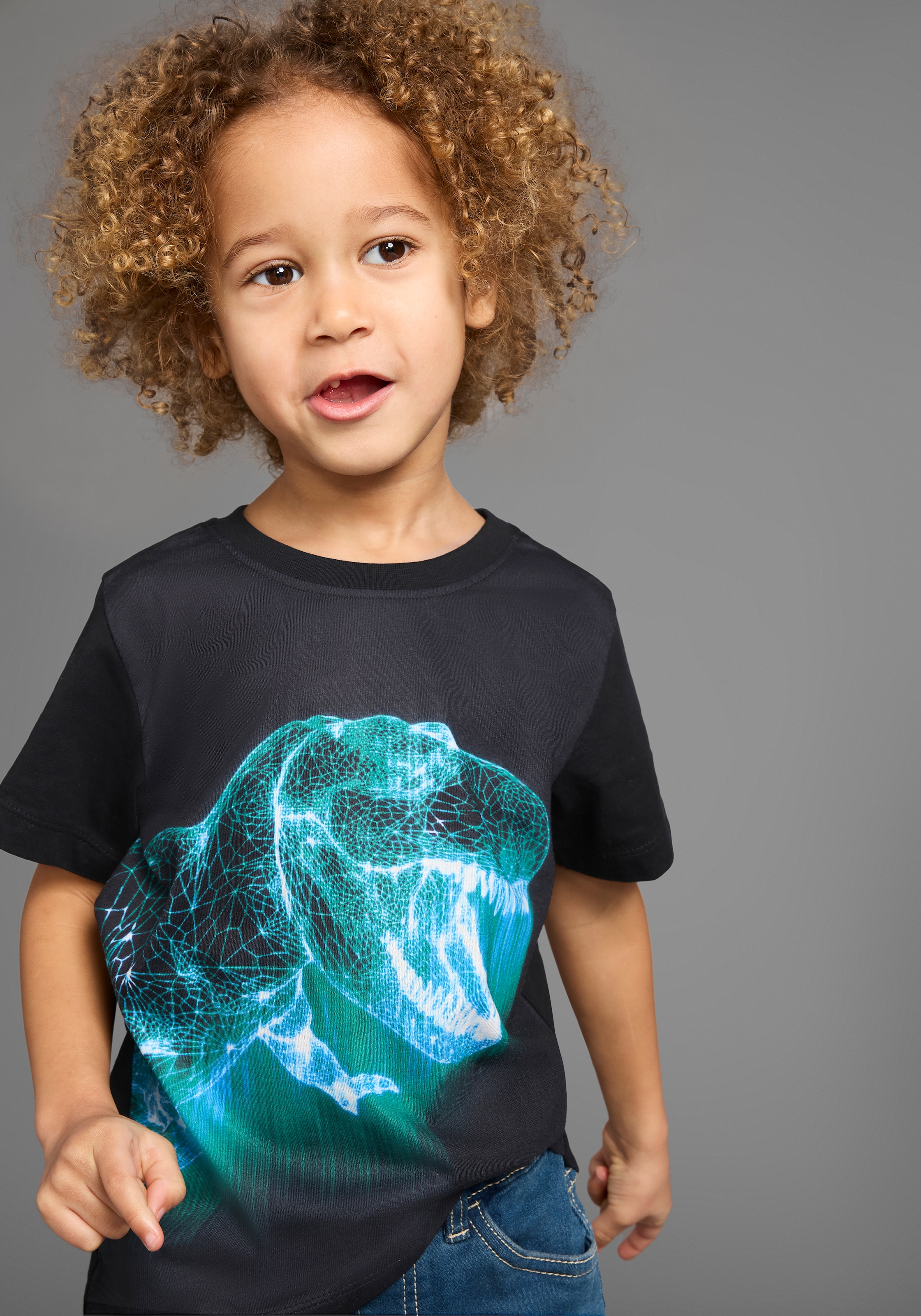 KIDSWORLD T-Shirt »BIG DINO« T-Shirt mit coolem Dino-Print