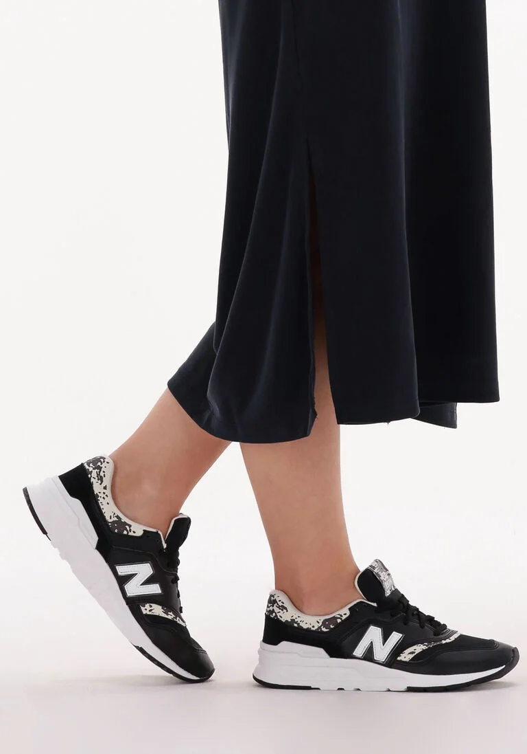 NEW BALANCE zwarte new balance lage sneakers cw997